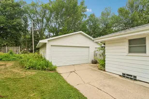 1517 Meadow Ct, Port Washington, WI 53074 - Photo 21