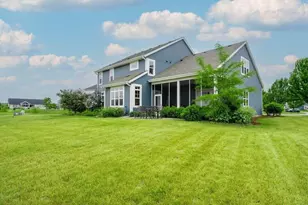 3122 Mendota Ct, Summit, WI 53066 - Photo 35