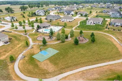 3122  Mendota Ct, Summit, WI 53066 - Photo 43