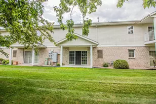 622 Shepherds Dr, West Bend, WI 53090 - Photo 27