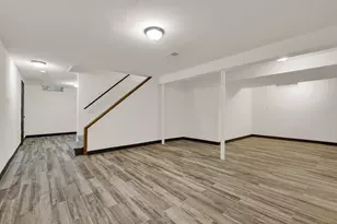 10229 N Concord Dr, Mequon, WI 53097 - Photo 25