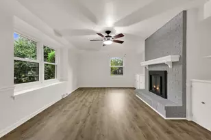 10229 N Concord Dr, Mequon, WI 53097 - Photo 13