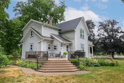 216 W Main St, Wales, WI 53183 - Photo 5
