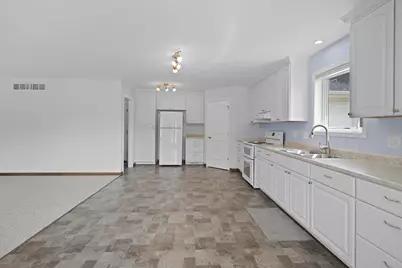 3909  16th Pl, Kenosha, WI 53144 - Photo 9