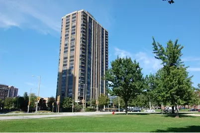 929 N Astor St #203, Milwaukee, WI 53202 - Photo 1