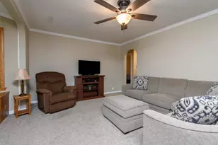 122 Elm St, Pewaukee, WI 53072 - Photo 9