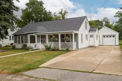 122  Elm St, Pewaukee, WI 53072 - Photo 41