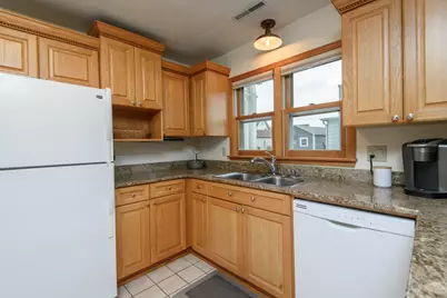 122  Elm St, Pewaukee, WI 53072 - Photo 15