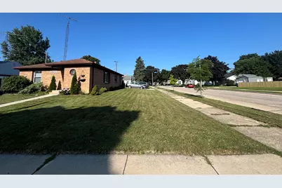 2900  Drexel Ave, Racine, WI 53403 - Photo 17