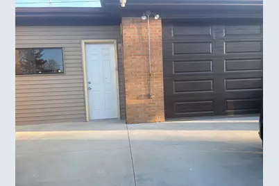 2900  Drexel Ave, Racine, WI 53403 - Photo 11