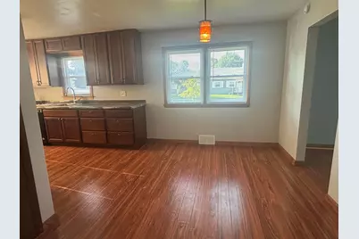 2900  Drexel Ave, Racine, WI 53403 - Photo 5