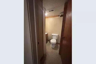 2900  Drexel Ave, Racine, WI 53403 - Photo 15