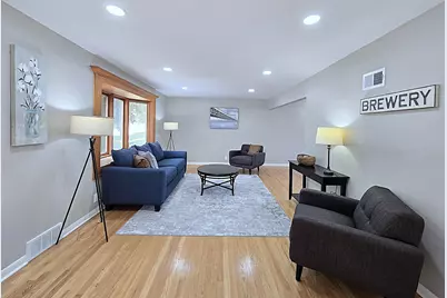 3756 N 100th St, Milwaukee, WI 53222 - Photo 15