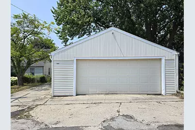 3756 N 100th St, Milwaukee, WI 53222 - Photo 45