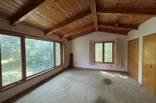 10117 N Greenview Dr, Mequon, WI 53092 - Photo 9