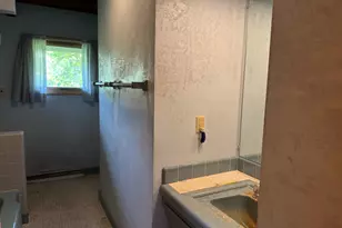 10117 N Greenview Dr, Mequon, WI 53092 - Photo 13