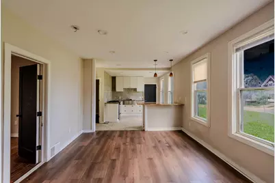 908 W Hadley St, Milwaukee, WI 53206 - Photo 3