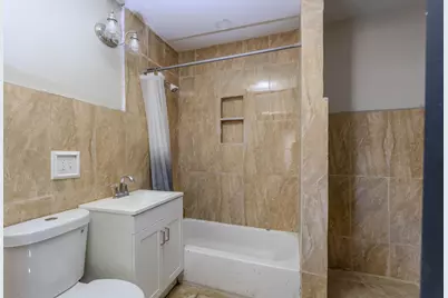 908 W Hadley St #A, Milwaukee, WI 53206 - Photo 13