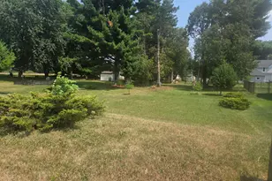 409 Clinton St, Horicon, WI 53032 - Photo 1