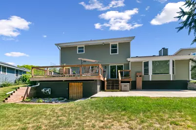 241  Parkview Ct, Pewaukee, WI 53072 - Photo 29