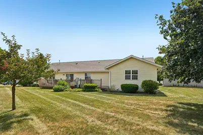 1622  Goldenrod Cir, West Bend, WI 53095 - Photo 19