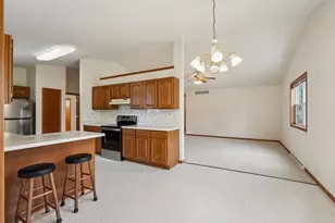 1622 Goldenrod Cir, West Bend, WI 53095 - Photo 5