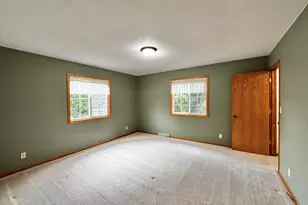 W2392 Julianne St, Ashippun, WI 53066 - Photo 9