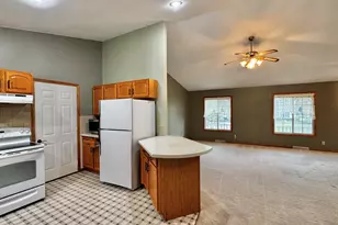W2392 Julianne St, Ashippun, WI 53066 - Photo 7