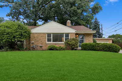 8824 W Harrison Ave, West Allis, WI 53227 - Photo 29