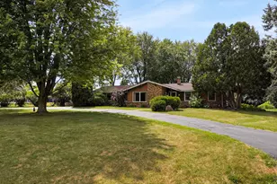 W224N5025 E View Dr, Lisbon, WI 53089 - Photo 1