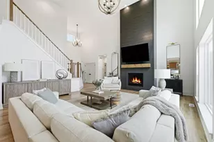 14141 N Lake Shore Dr, Mequon, WI 53097 - Photo 5