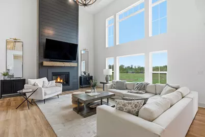 14141 N Lake Shore Dr, Mequon, WI 53097 - Photo 3