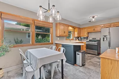 1333  Bluebird Ter, Waukesha, WI 53188 - Photo 11