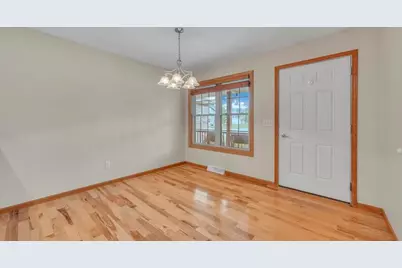 1031  Covington Dr, Sheboygan Falls, WI 53085 - Photo 11