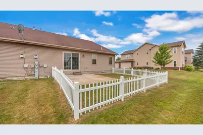1031  Covington Dr, Sheboygan Falls, WI 53085 - Photo 25