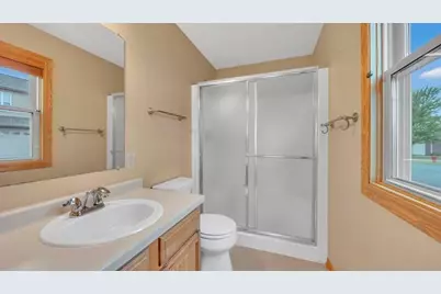 1031  Covington Dr, Sheboygan Falls, WI 53085 - Photo 9