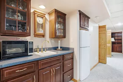 S86W30485  Stonegate Dr, Mukwonago, WI 53149 - Photo 41