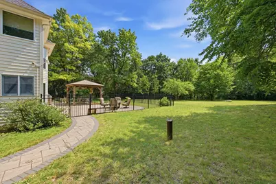 S86W30485  Stonegate Dr, Mukwonago, WI 53149 - Photo 53