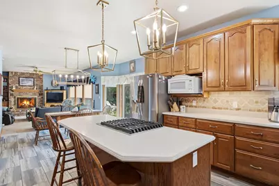 S86W30485  Stonegate Dr, Mukwonago, WI 53149 - Photo 15