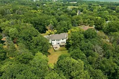 S86W30485  Stonegate Dr, Mukwonago, WI 53149 - Photo 65