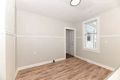 714  Marshall Ave, South Milwaukee, WI 53172 - Photo 13