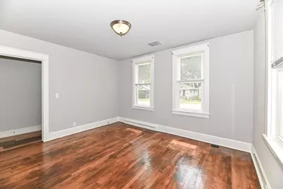 714  Marshall Ave, South Milwaukee, WI 53172 - Photo 5