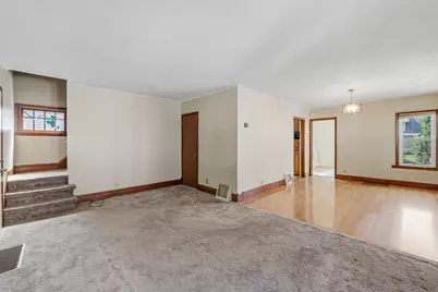 54  14th St, Fond du Lac, WI 54935 - Photo 3