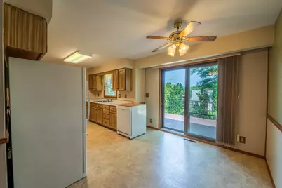 384  Ridge Rd, Juneau, WI 53039 - Photo 37