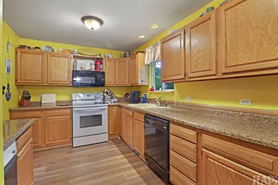 27214  113 St, Salem, WI 53179 - Photo 7
