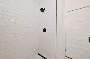 1633 N 59th St, Milwaukee, WI 53208 - Photo 33