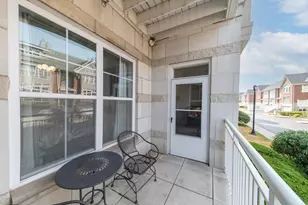3862 S Lake Dr, Saint Francis, WI 53235 - Photo 25