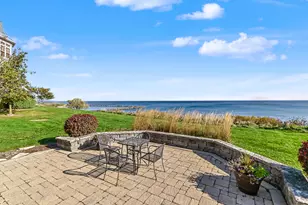 3862 S Lake Dr, Saint Francis, WI 53235 - Photo 27