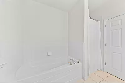 3862 S Lake Dr #105, Saint Francis, WI 53235 - Photo 19