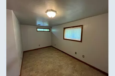 4225  Mona Park Rd, Racine, WI 53405 - Photo 17